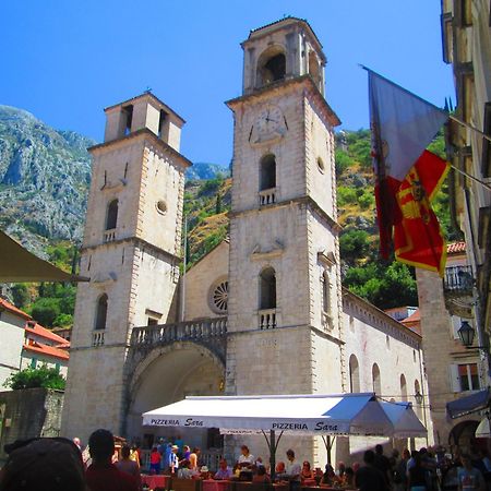Studios Belvi Kotor Exterior foto
