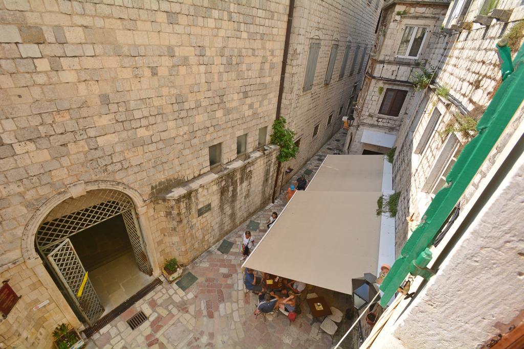 Studios Belvi Kotor Exterior foto