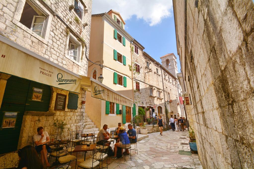 Studios Belvi Kotor Exterior foto